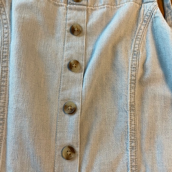 Old Navy Chambray Overalls Excellent Condition - Picture 4 of 9